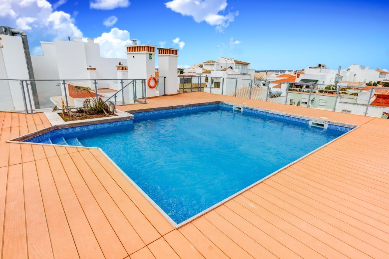 Rooftop Pool Two Bedroom Apartment In Алвор Экстерьер фото